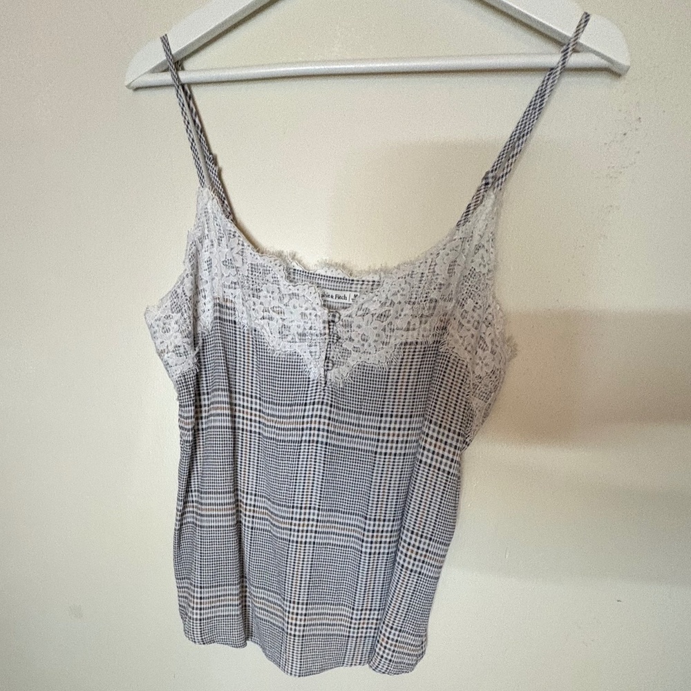 Abercrombie & Fitch Lace Trim Plaid Cami – Size M
